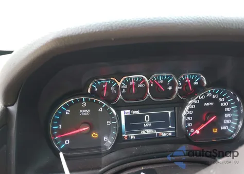 2015 Chevrolet Tahoe Lt z USA, uszkodzony, nr VIN 1GNSKBKC7FR196195